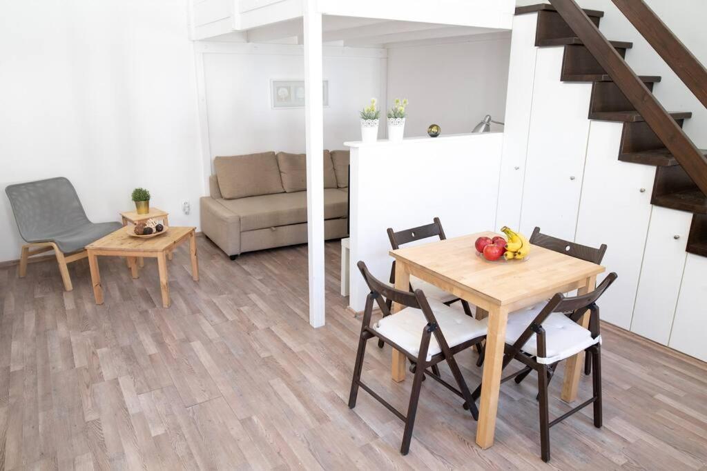 N28 Studio Next To Andrassy Boulevard. Budapest Esterno foto