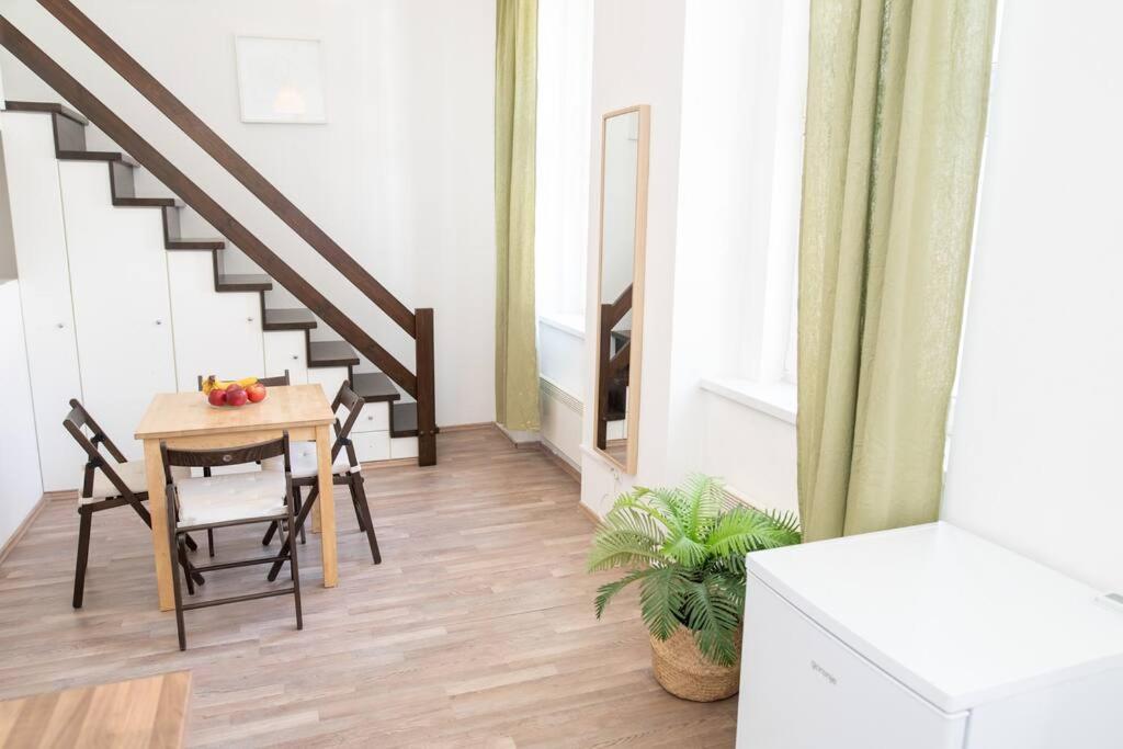 N28 Studio Next To Andrassy Boulevard. Budapest Esterno foto