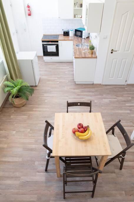N28 Studio Next To Andrassy Boulevard. Budapest Esterno foto